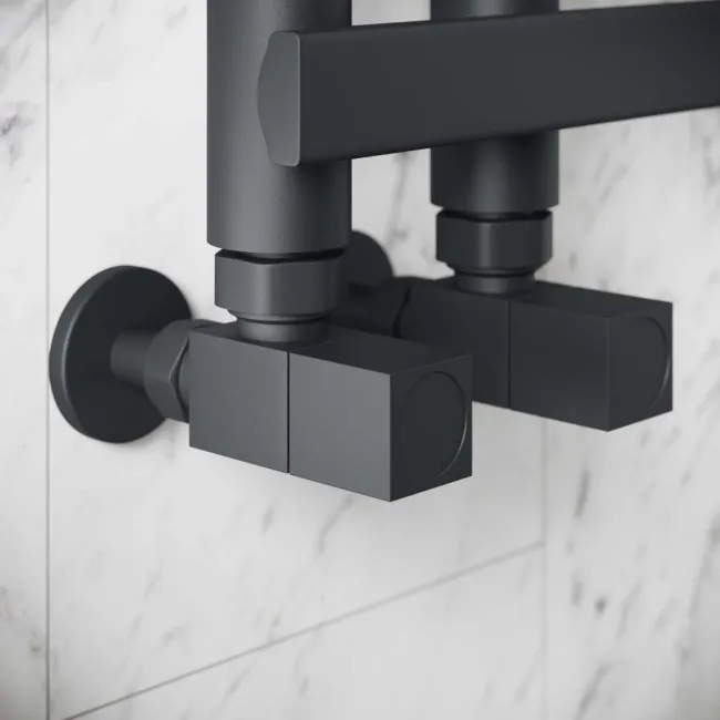 Madrid Anthracite Designer Heated Towel Rail 800x450mm