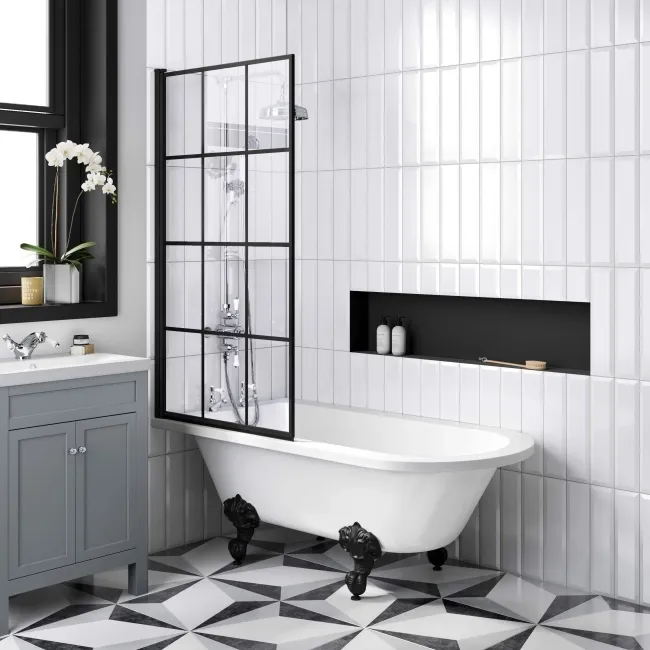 Abingdon 1500 Roll Top Shower Bath - Black Ball Feet & 6mm Easy Clean Matt Black Grid Screen