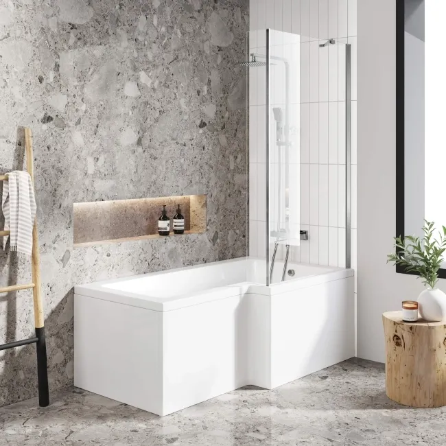 L Shaped 1600 Shower Bath & 4mm Fixed Screen - Right Handed
