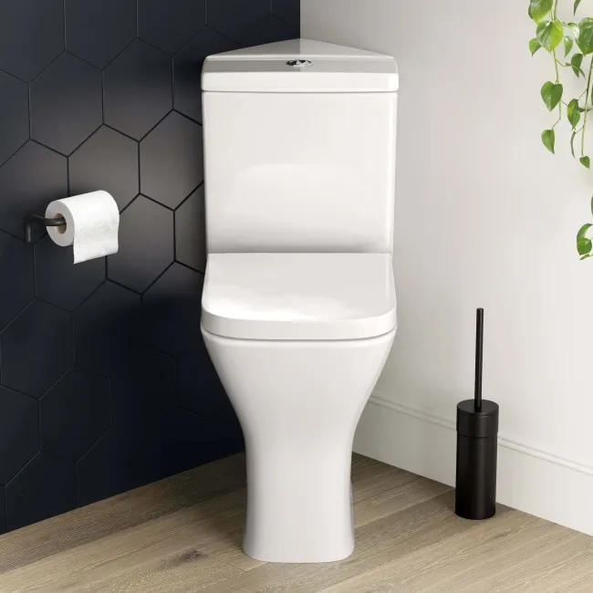 Atlanta Comfort Height Close Coupled Corner Toilet With Soft Close Seat