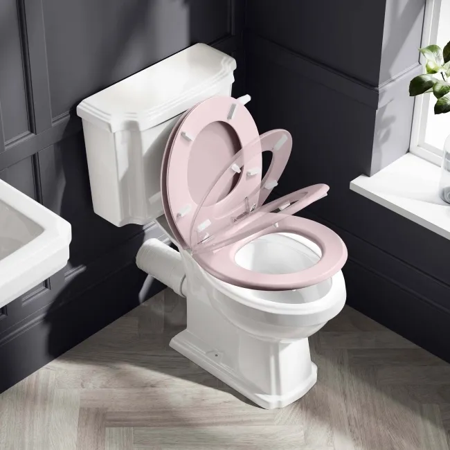 Hudson Traditional Close Coupled Toilet With Cashmere Pink Seat & Pedestal Basin - Single Tap Hole