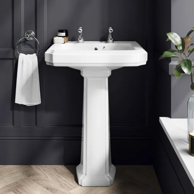 Hudson Traditional High-Level Toilet With Cotton White Seat & Pedestal Basin - Double Tap Hole