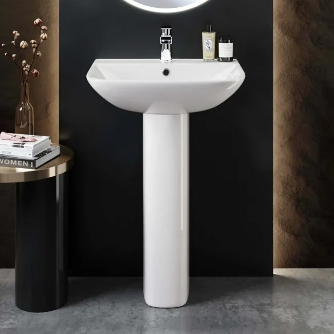Atlanta Comfort Close Coupled Toilet & Pedestal Basin Set