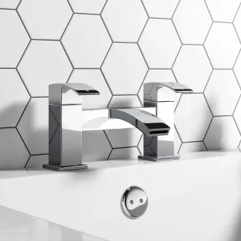 Welland Chrome Bath Filler