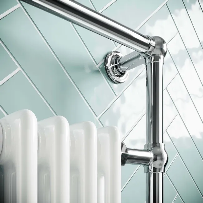 Gibraltar Slimline Large White Traditional Heated Towel Radiator (Flat Top Rail)