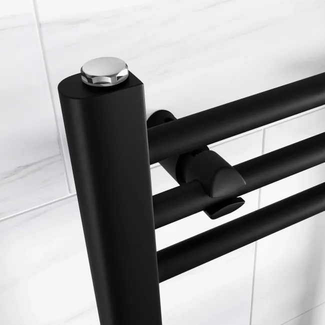 Barcelona Matt Black Straight Heated Towel Rail 650x400mm
