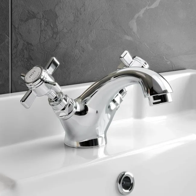 Nene Traditional Chrome Basin & Bath Mixer Tap Set