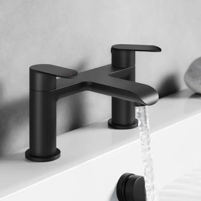 Tay Matt Black Bath Filler