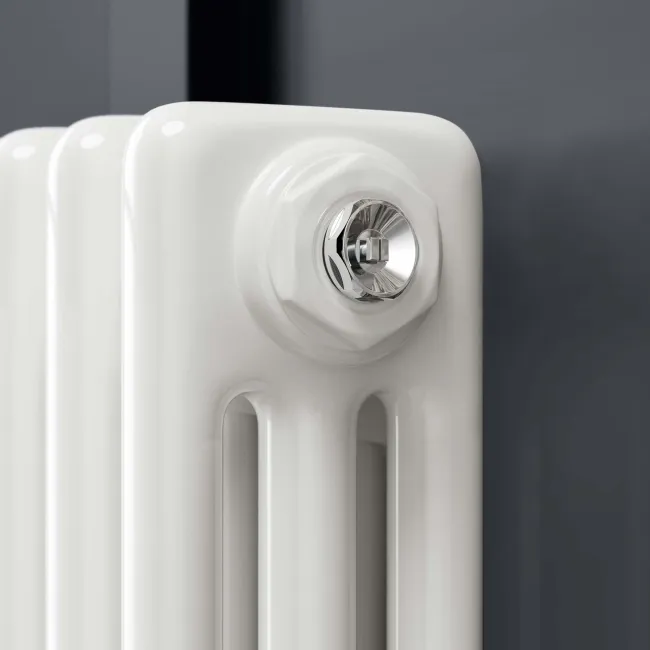 Athens White Triple Column Horizontal Traditional Radiator 600x425mm