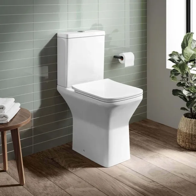 Dallas Rimless Comfort Height Close Coupled Toilet With Slim Soft Close Seat
