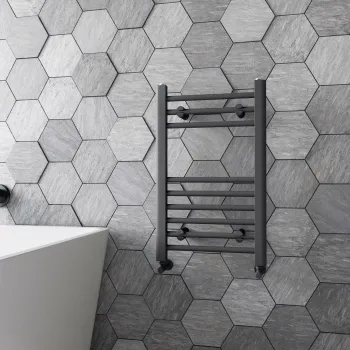 Barcelona Anthracite Straight Heated Towel Rail 650x400mm