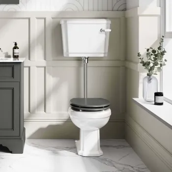 Hudson Traditional Toilet With Low-Level Cistern and Graphite Grey Wooden Seat