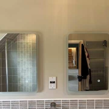 Evelyn Illuminated LED Mirror 700x500mm