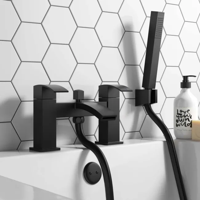 Welland Matt Black Bath Filler & Handheld Shower