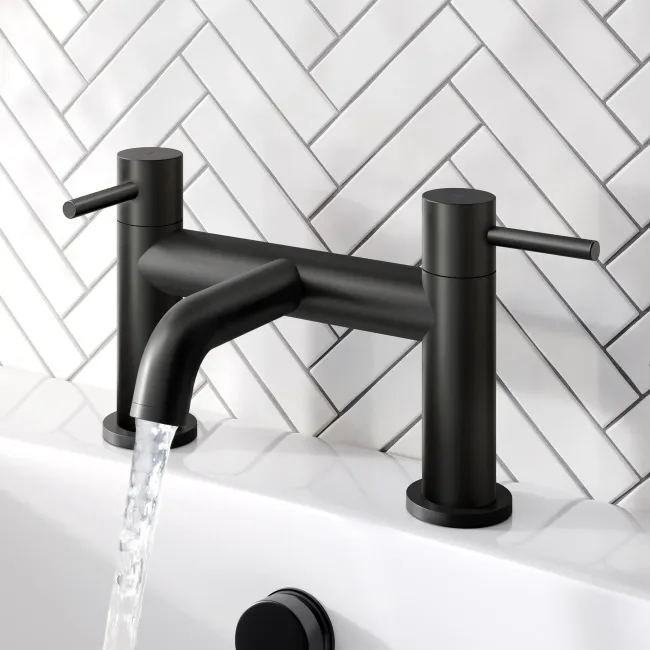 Selma Matt Black Bath Filler