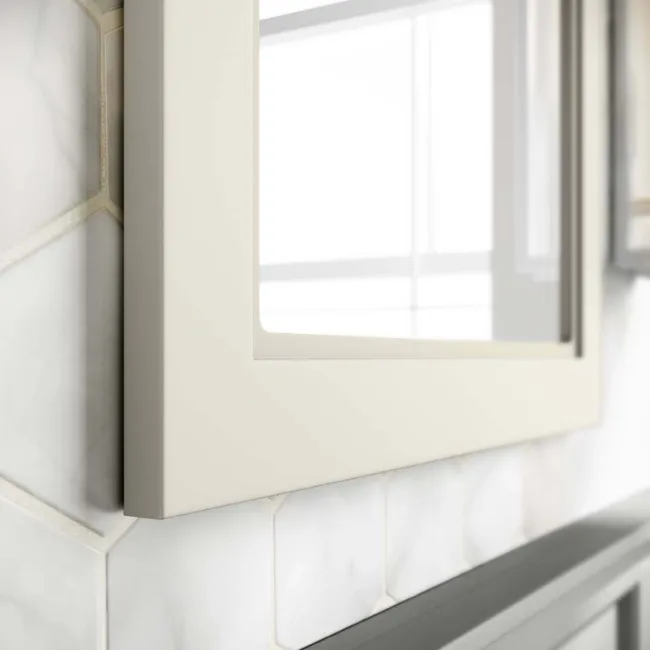 Chalk White Bathroom Mirror 700x500mm
