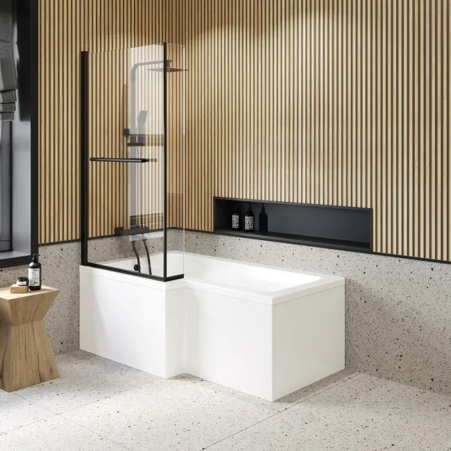 L Shaped 1500 Shower Bath with Front Panel & 6mm Matt Black Easy Clean Screen with Rail - Left Handed