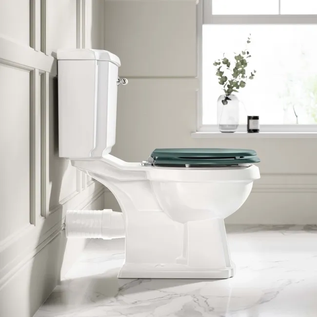 Hudson Traditional Close Coupled Toilet With Midnight Green Wooden Seat