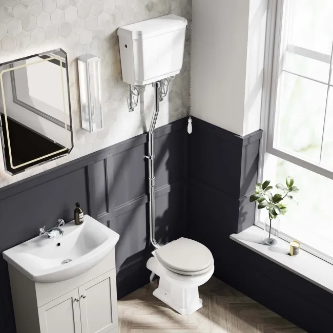 Hudson Traditional Toilet With High-Level Cistern and Cotton White Wooden Seat