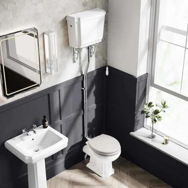 Hudson Traditional High-Level Toilet With Cotton White Seat & Pedestal Basin - Single Tap Hole