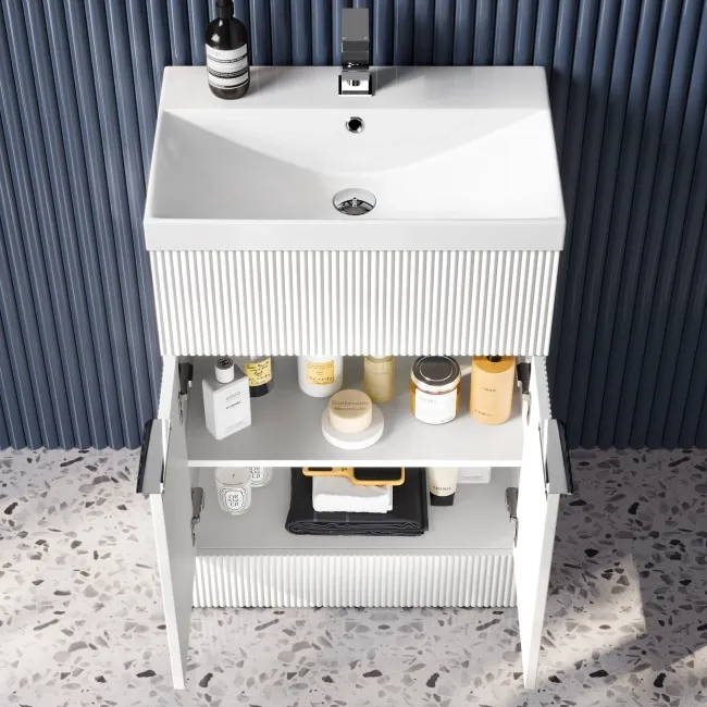 Havana Fluted Coastal White Basin Vanity 600mm - Chrome Handles