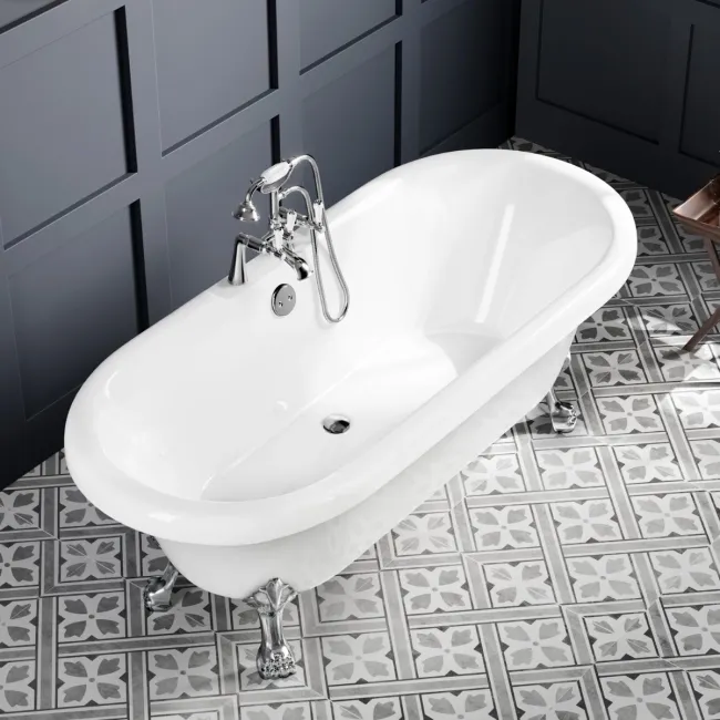 Grosvenor 1800mm Roll Top Bath - Chrome Claw Feet