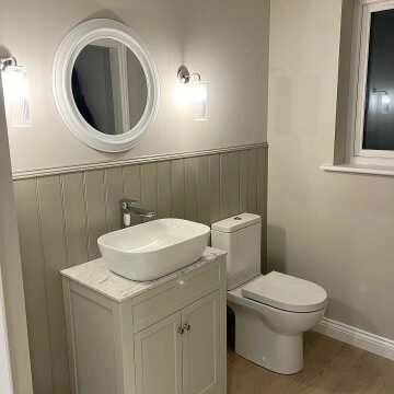 Bermuda Chalk White Vanity with Marble Top & Curved Counter Top Basin 600mm