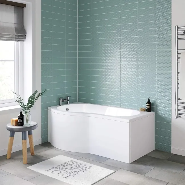 P Shaped 1500 Bath with Front Panel - Left Handed