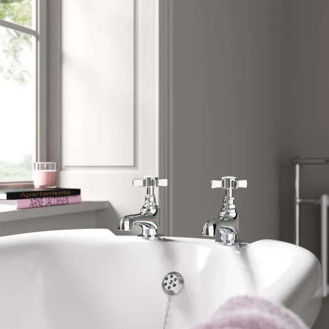 Nene Traditional Chrome Hot & Cold Bath Taps