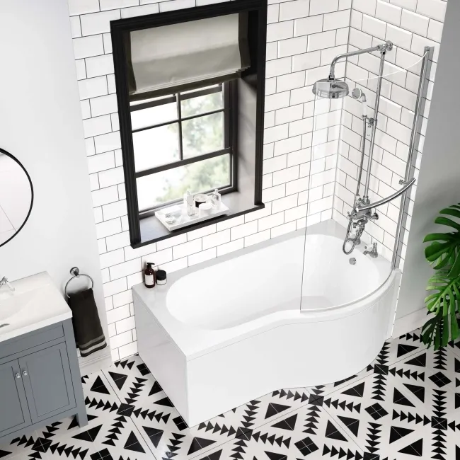 P Shaped 1500 Shower Bath with Front Panel & 6mm Easy Clean Screen with Rail - Right Handed