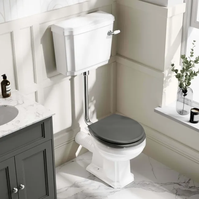 Hudson Traditional Toilet With Low-Level Cistern and Graphite Grey Wooden Seat