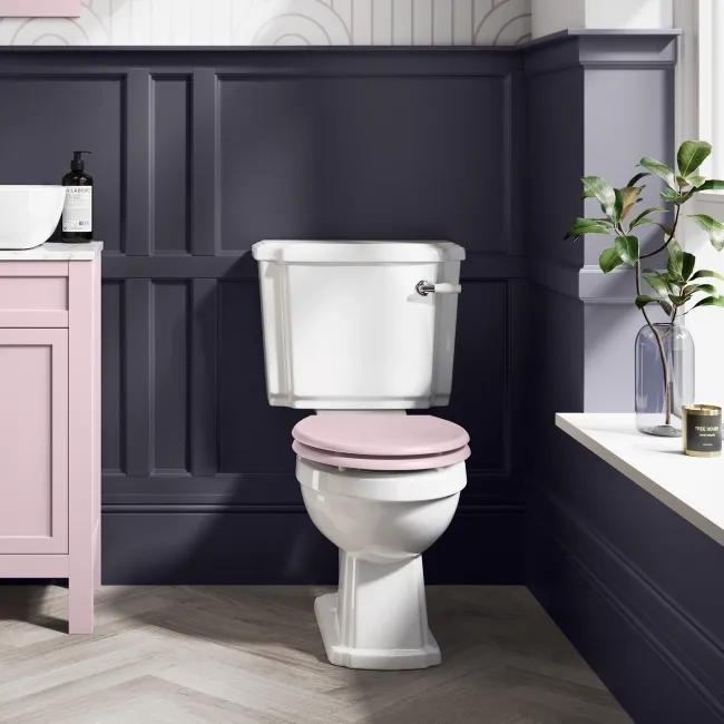 Hudson Traditional Close Coupled Toilet With Cashmere Pink Wooden Seat