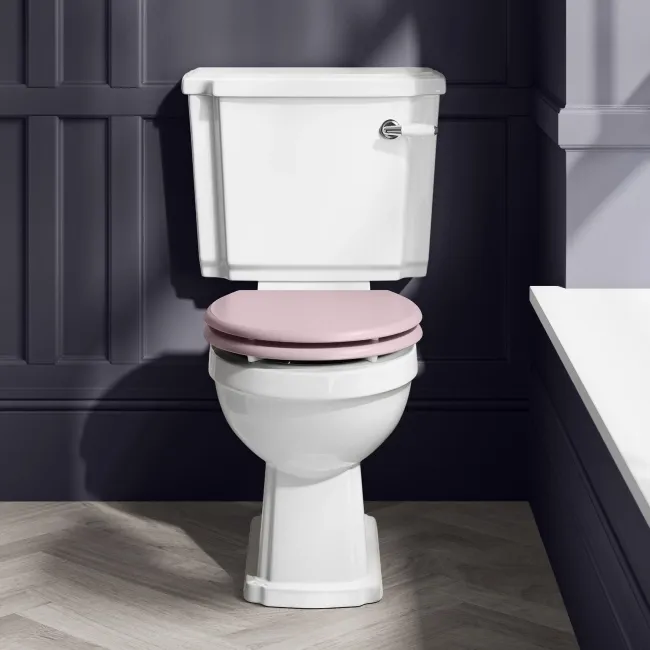 Hudson Traditional Close Coupled Toilet With Cashmere Pink Wooden Seat