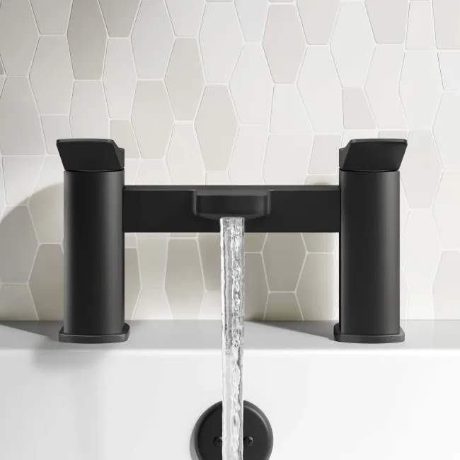 Aire Matt Black Bath Filler