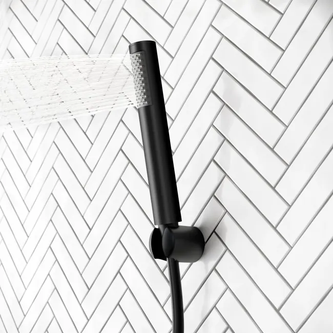 Selma Matt Black Bath Filler & Handheld Shower