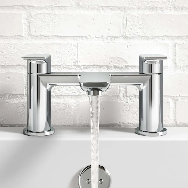 Lusk Chrome Bath Filler