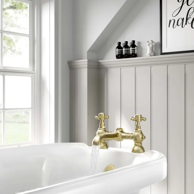 Tweed Traditional Brushed Brass Bath Filler