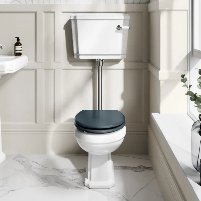 Hudson Traditional Low-Level Toilet With Inky Blue Seat & Pedestal Basin - Single Tap Hole