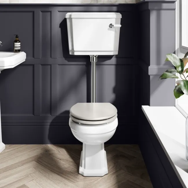 Hudson Traditional Low-Level Toilet With Cotton White Seat & Pedestal Basin - Single Tap Hole