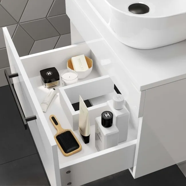 Avon Gloss White Wall Hung Drawer Vanity with Curved Counter Top Basin 600mm - Black Accents