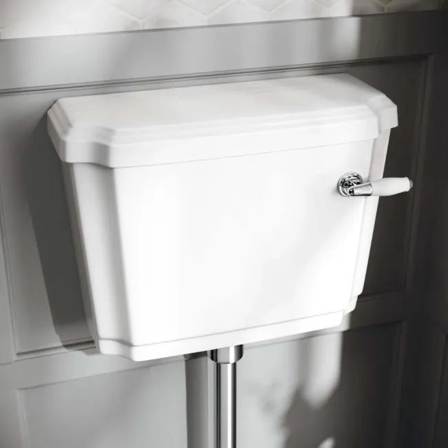 Hudson Traditional Close Coupled Toilet With Low-level Cistern & Pedestal Basin Set - Double Tap Hole