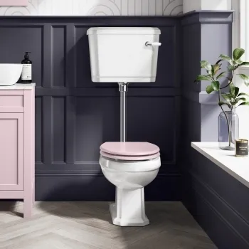 Hudson Traditional Toilet With Low-Level Cistern and Cashmere Pink Wooden Seat