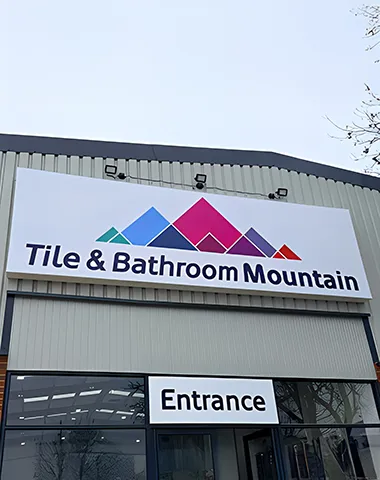 Rayleigh Showroom - Stadium Way Trading Estate - Benfleet SS7 3NZ