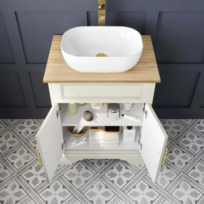 Lucia Chalk White Vanity with Oak Effect Top & Curved Counter Top Basin 640mm - Brass Knurled Handles