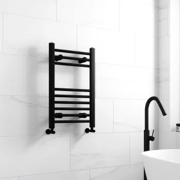 Barcelona Matt Black Straight Heated Towel Rail 650x400mm