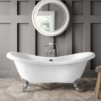Tonbridge 1750mm Roll Top Bath - Chrome Ball Feet