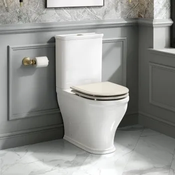 Kansas Traditional Rimless Close Coupled Toilet With Chalk White Wooden Seat - Brushed Brass Hinges
