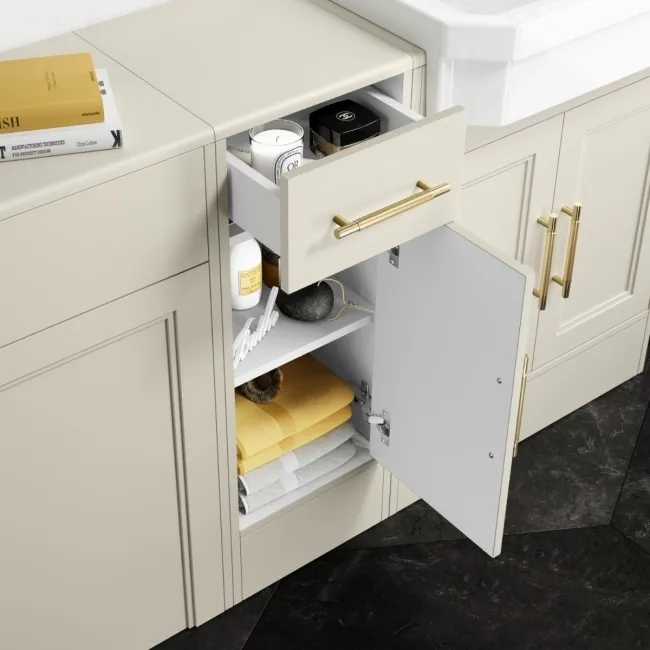 Monaco Chalk White Combination Vanity Traditional Basin and Hudson Toilet with Wooden Seat 1500mm - Brass Knurled Handles