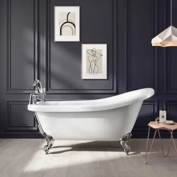 Highbury 1550mm Roll Top Slipper Bath - Chrome Ball Feet